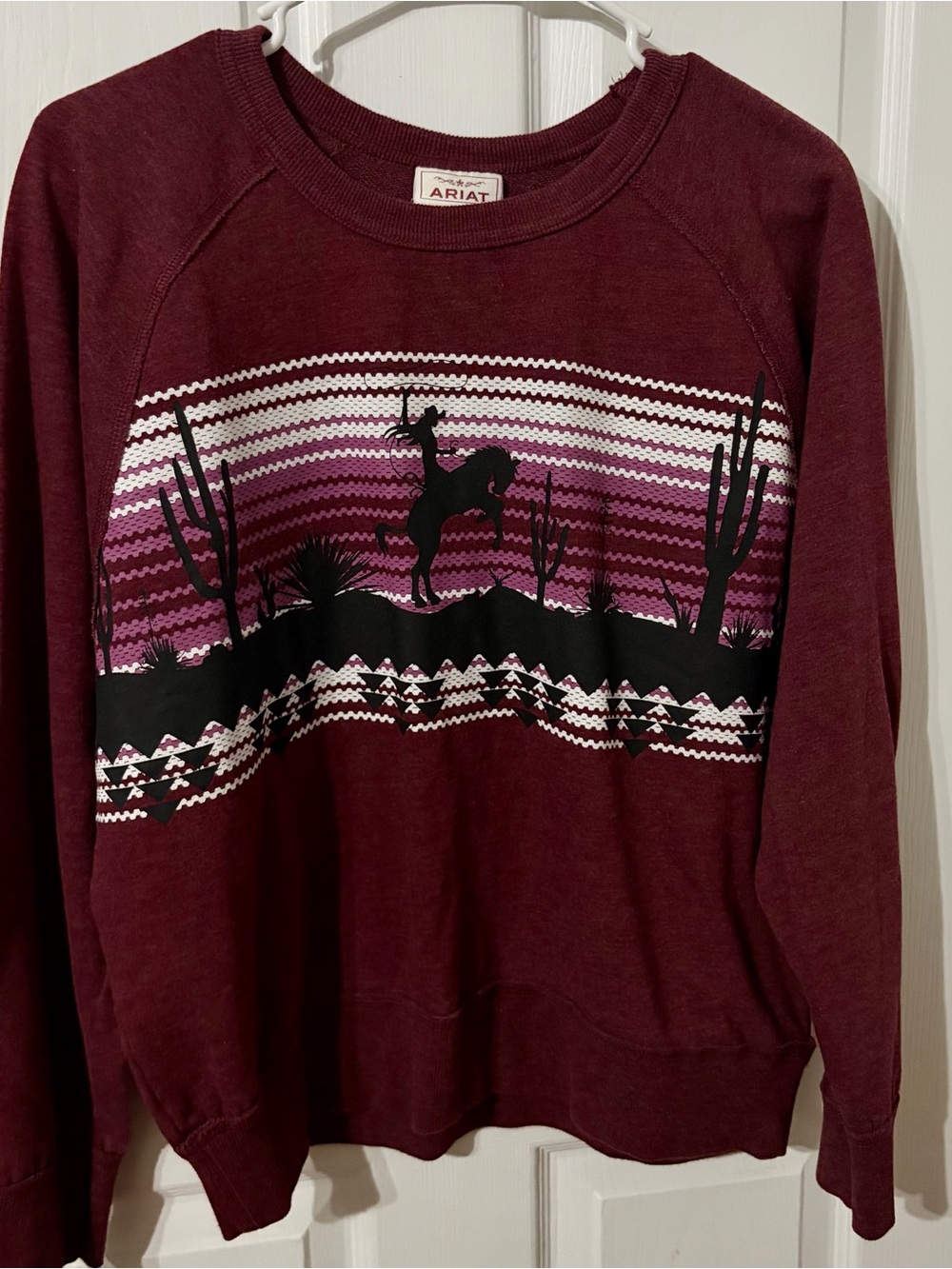 Ariat Western Cowgirl Graphic Sweatshirt Burgundy Size Large - Picture 1 of 3